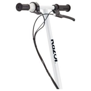 E200 Seated in white handlebars